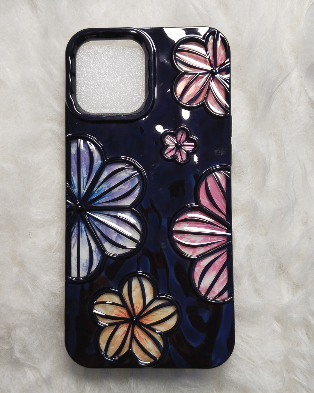 3D Embossed Flower Case – Elegant Floral Texture for a Charming Touch