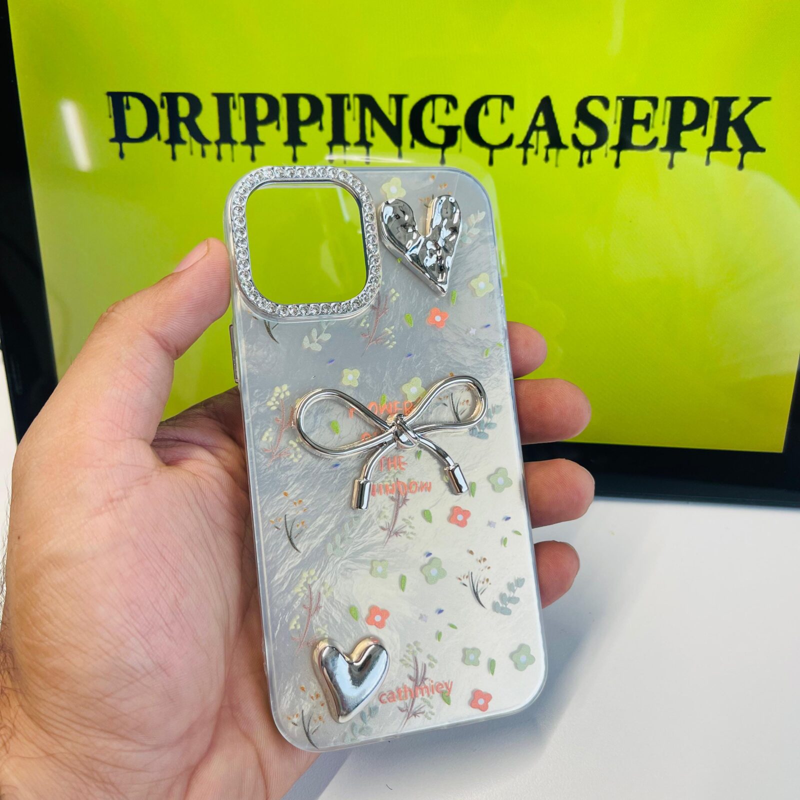 Metallic Bow & Heart Accents - iPhone 12/12 Pro